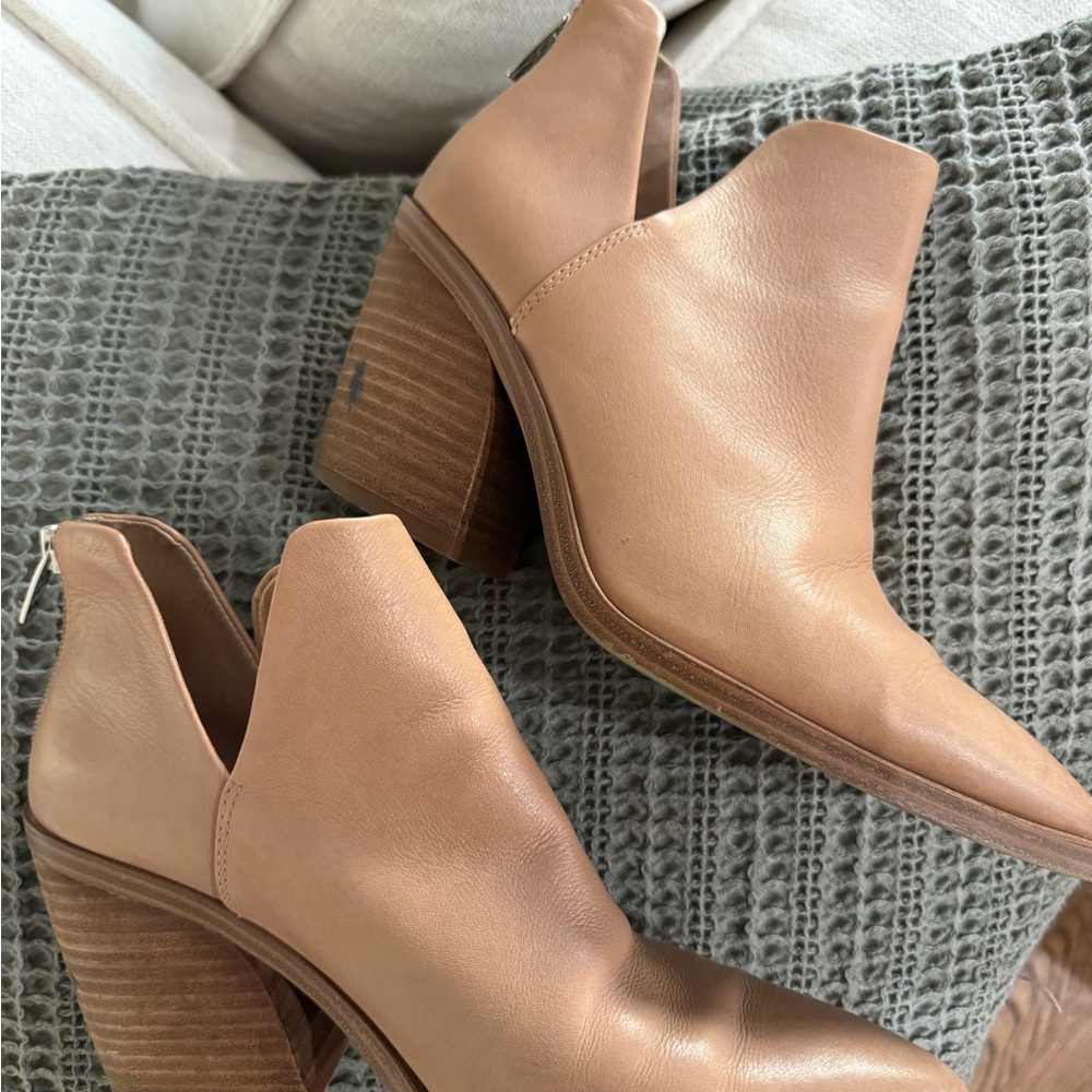Vince Camuto Tan Leather Ankle Booties